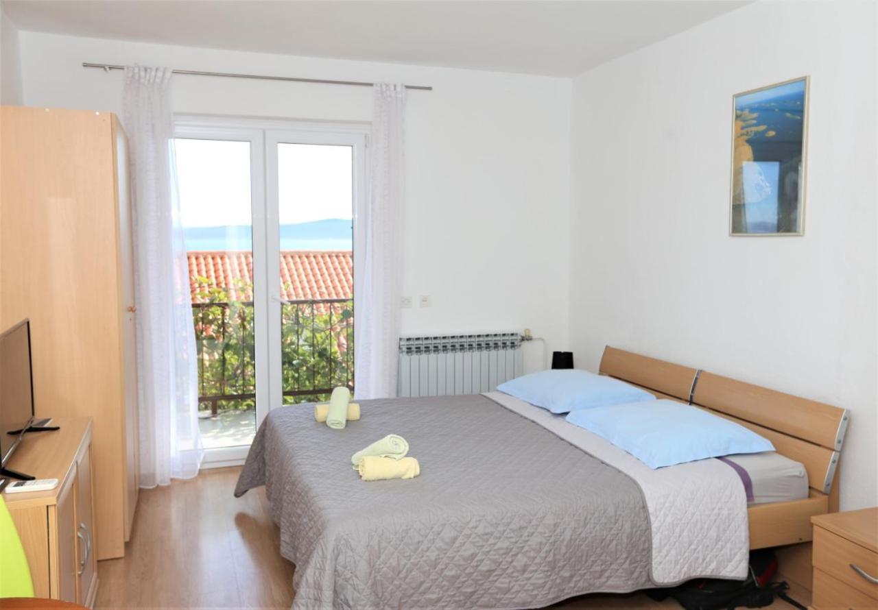 Apartments Mare Brela Esterno foto